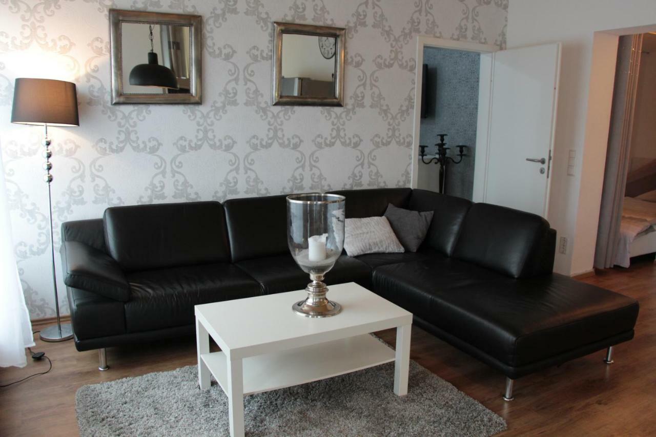 Modernes Und Gemuetliches Appartment Mit Terrasse, Stadtnah Равенсбург Екстериор снимка