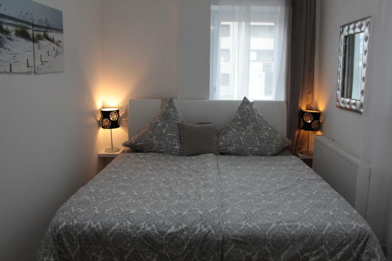Modernes Und Gemuetliches Appartment Mit Terrasse, Stadtnah Равенсбург Екстериор снимка